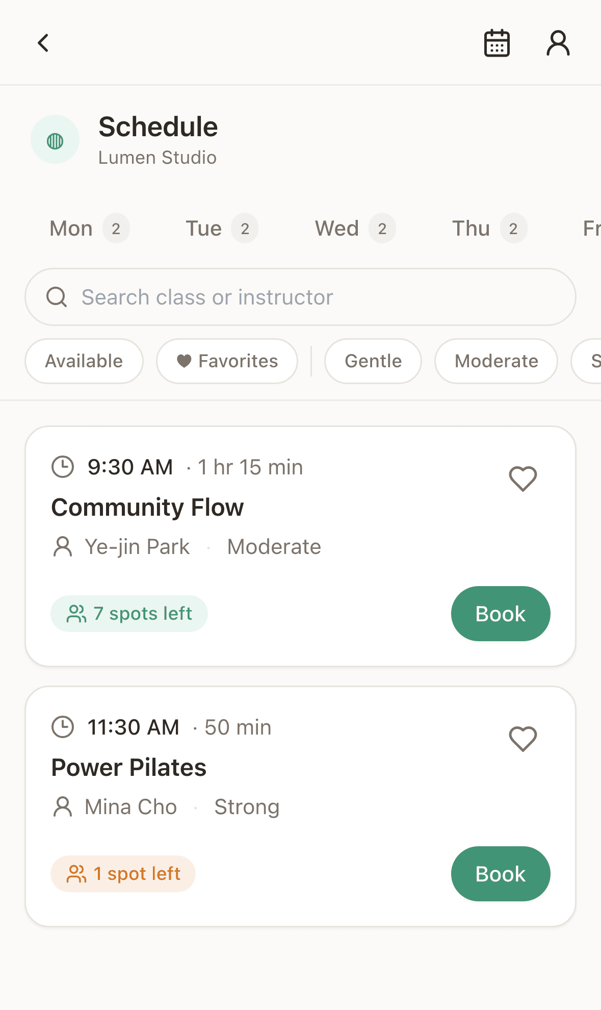Day-tabbed schedule with live spot availability